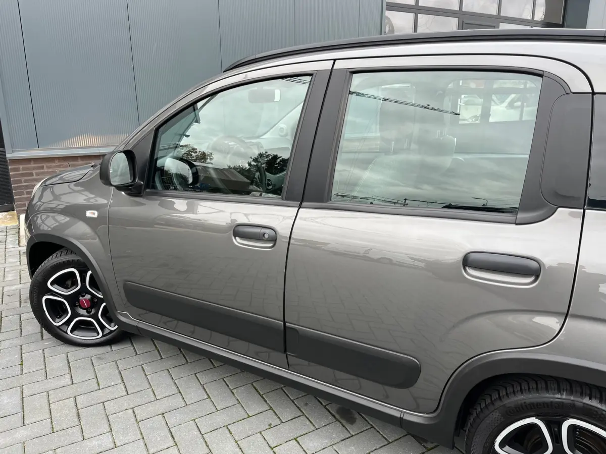 1.0 Hybrid City Life NL.Auto/Grootscherm/Carplay/Airco/All season banden/1Ste Eigenaar/Dealer onderhouden