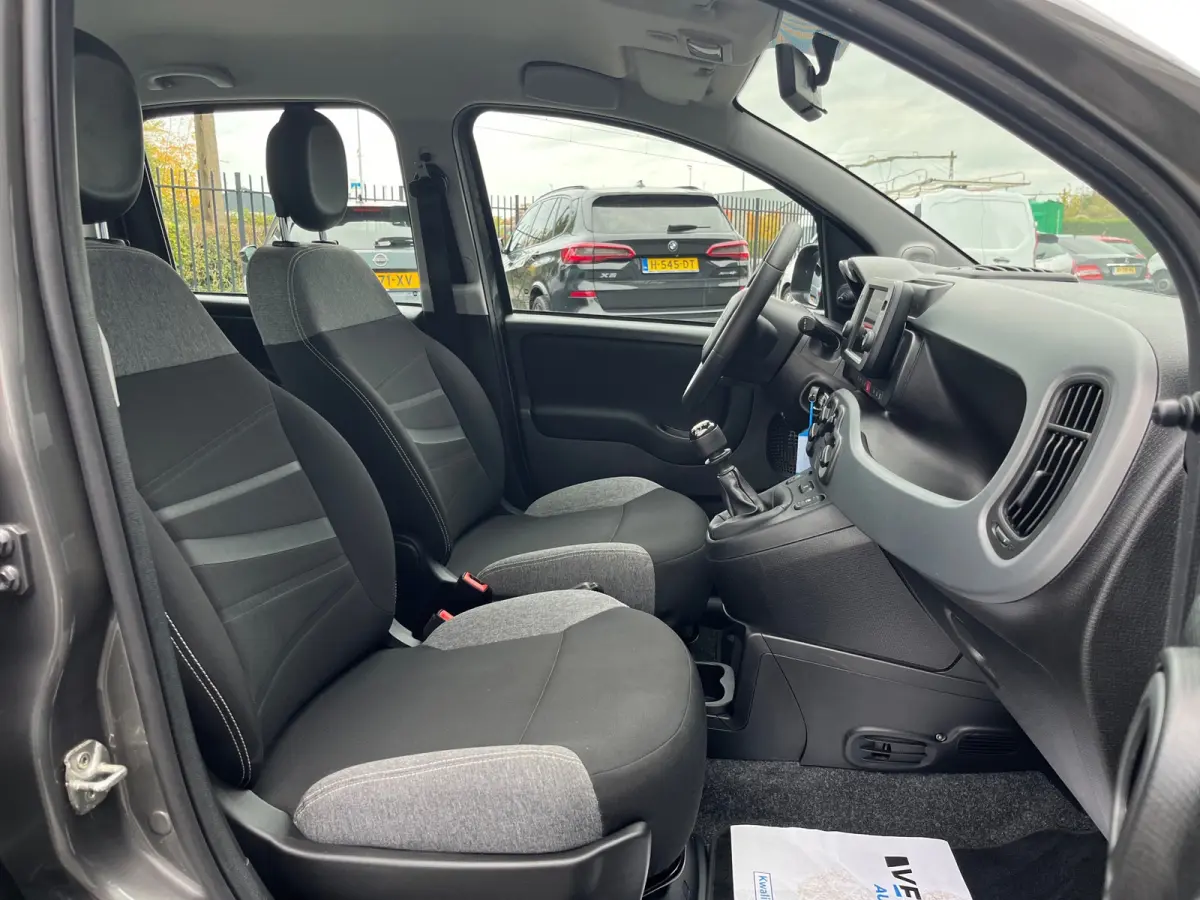 1.0 Hybrid City Life NL.Auto/Grootscherm/Carplay/Airco/All season banden/1Ste Eigenaar/Dealer onderhouden