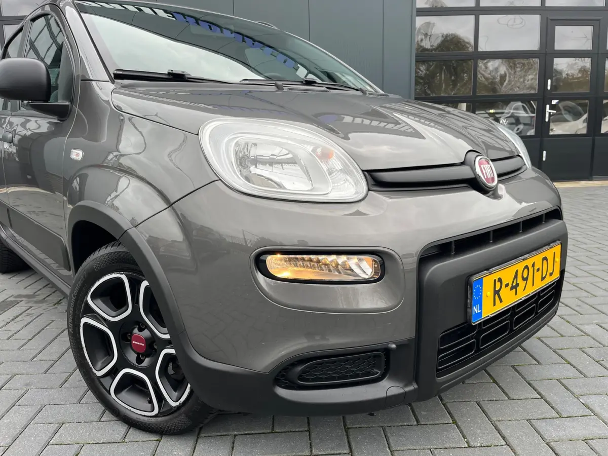 1.0 Hybrid City Life NL.Auto/Grootscherm/Carplay/Airco/All season banden/1Ste Eigenaar/Dealer onderhouden