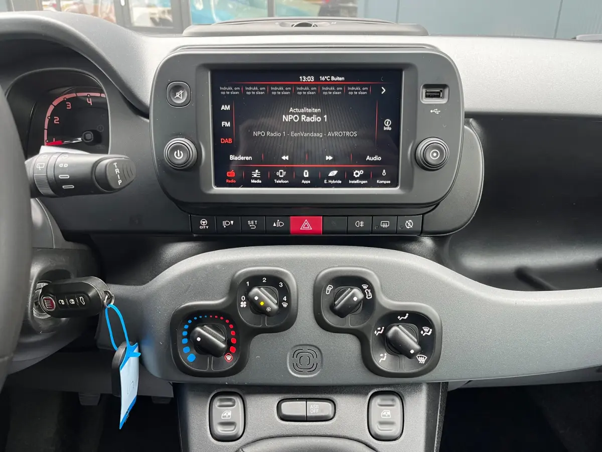 1.0 Hybrid City Life NL.Auto/Grootscherm/Carplay/Airco/All season banden/1Ste Eigenaar/Dealer onderhouden