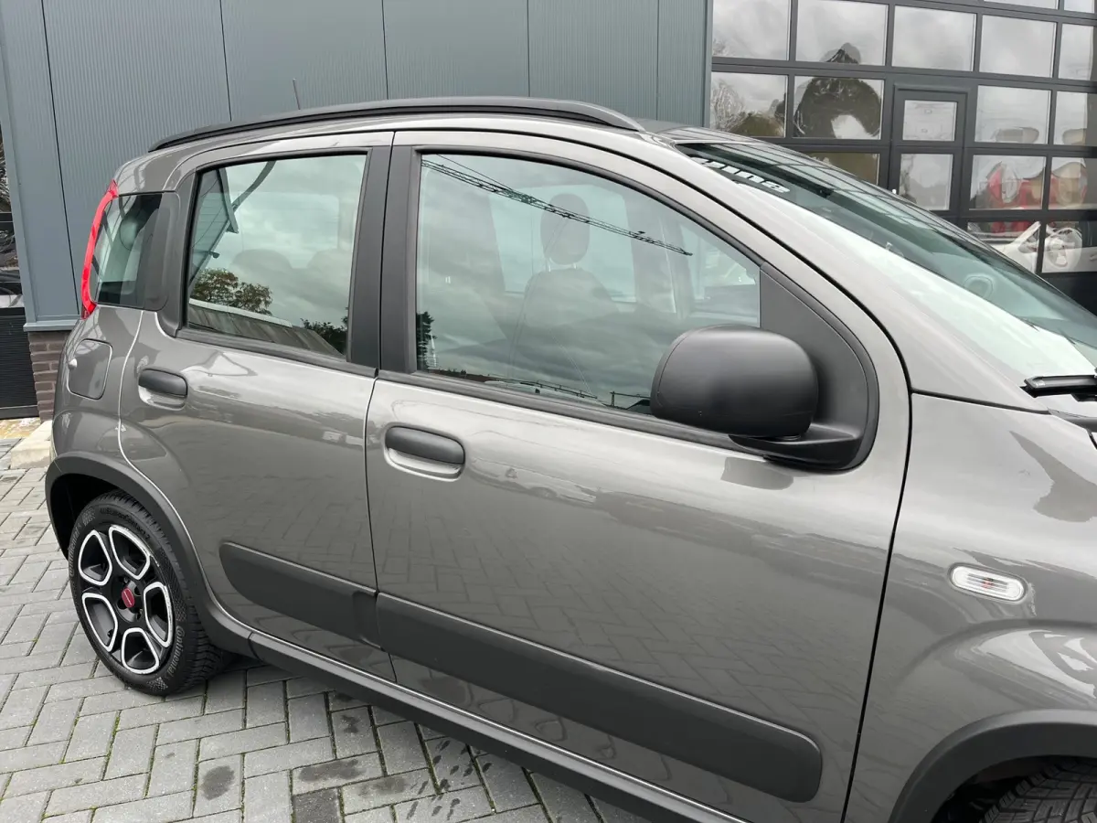 1.0 Hybrid City Life NL.Auto/Grootscherm/Carplay/Airco/All season banden/1Ste Eigenaar/Dealer onderhouden