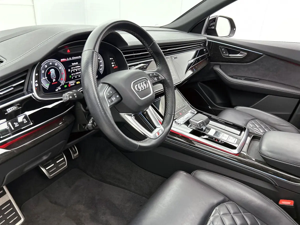 60 TFSI e quattro Pro Line S Competition 490 PK | S-line | Maxton Design Pakket | 360 Camera | Panoramadak | Bang & Olufsen Advanced 3D | Climate Control | Navigatie | Trekhaak | Stoelverwar