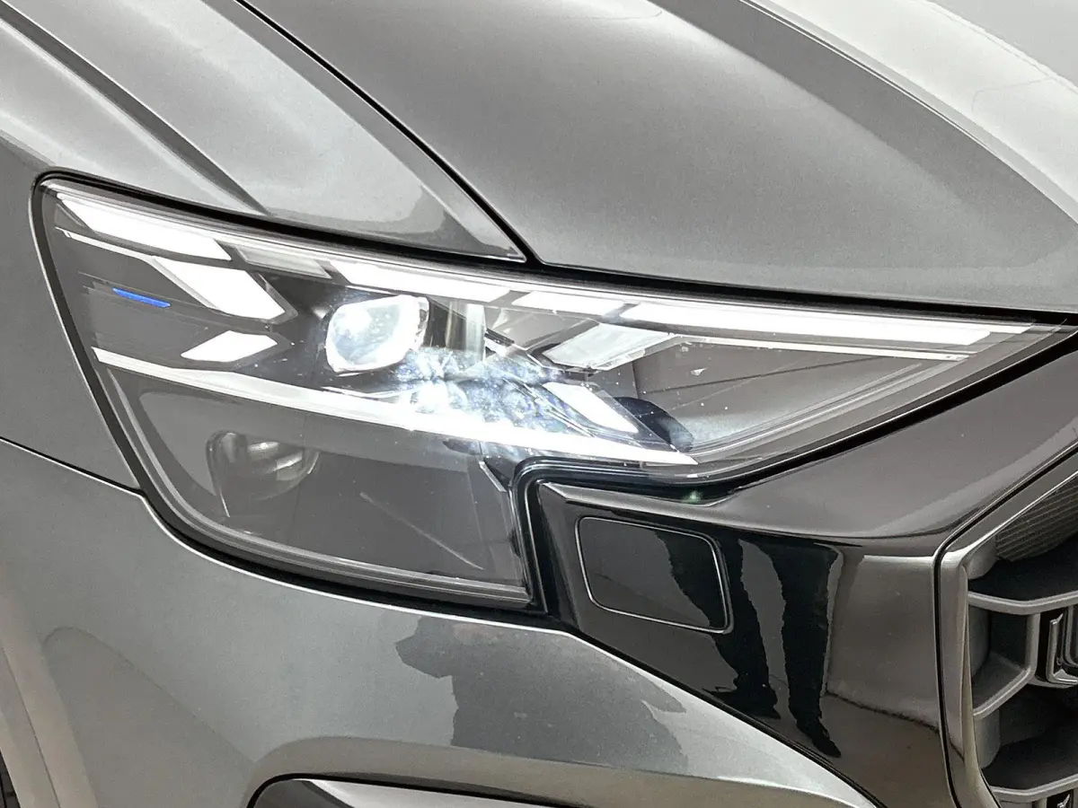 60 TFSI e quattro Pro Line S Competition 490 PK | S-line | Maxton Design Pakket | 360 Camera | Panoramadak | Bang & Olufsen Advanced 3D | Climate Control | Navigatie | Trekhaak | Stoelverwar