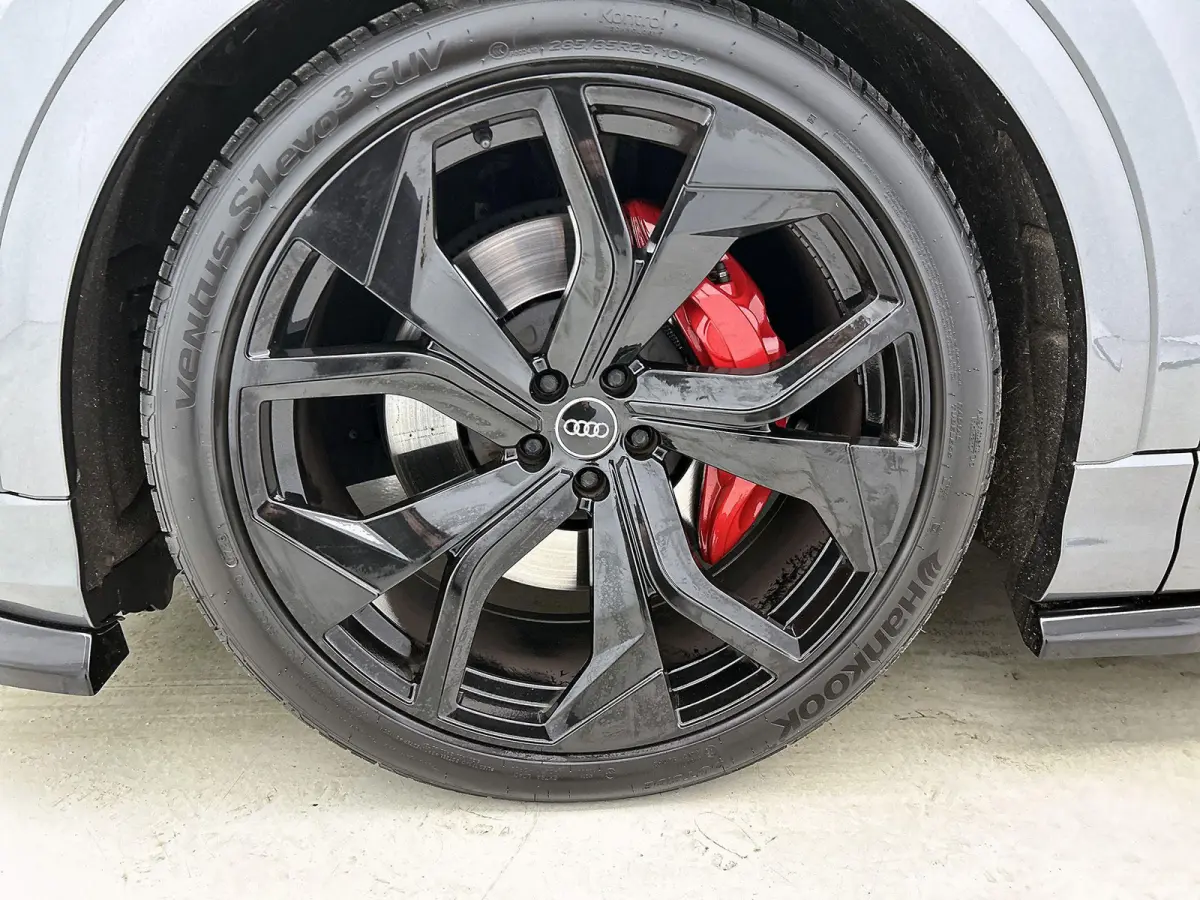 60 TFSI e quattro Pro Line S Competition 490 PK | S-line | Maxton Design Pakket | 360 Camera | Panoramadak | Bang & Olufsen Advanced 3D | Climate Control | Navigatie | Trekhaak | Stoelverwar