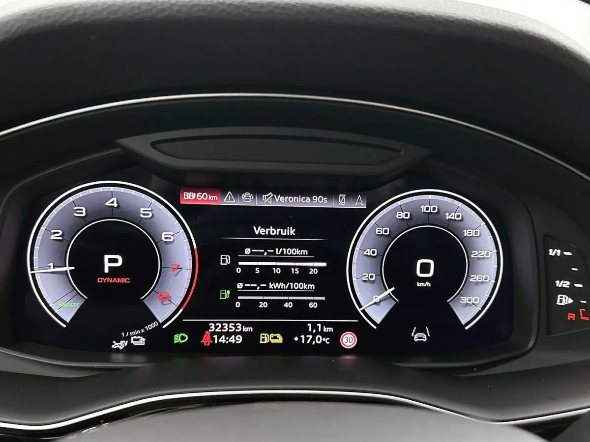 60 TFSI e quattro Pro Line S Competition 490 PK | S-line | Maxton Design Pakket | 360 Camera | Panoramadak | Bang & Olufsen Advanced 3D | Climate Control | Navigatie | Trekhaak | Stoelverwar