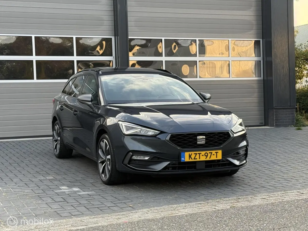 1.4 TSI eHybrid PHEV FR Business Intense