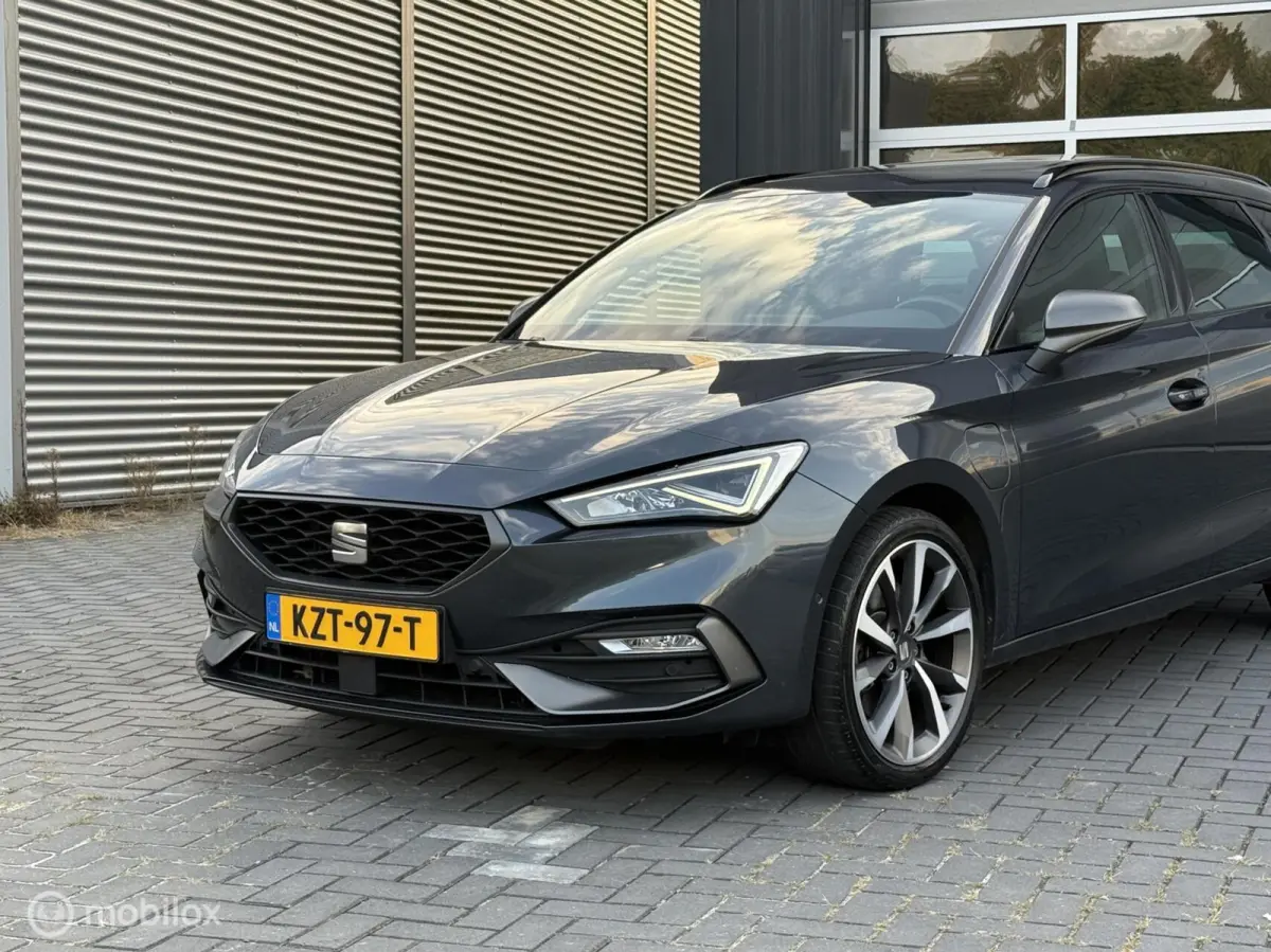 1.4 TSI eHybrid PHEV FR Business Intense