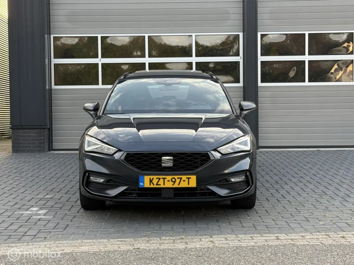 1.4 TSI eHybrid PHEV FR Business Intense