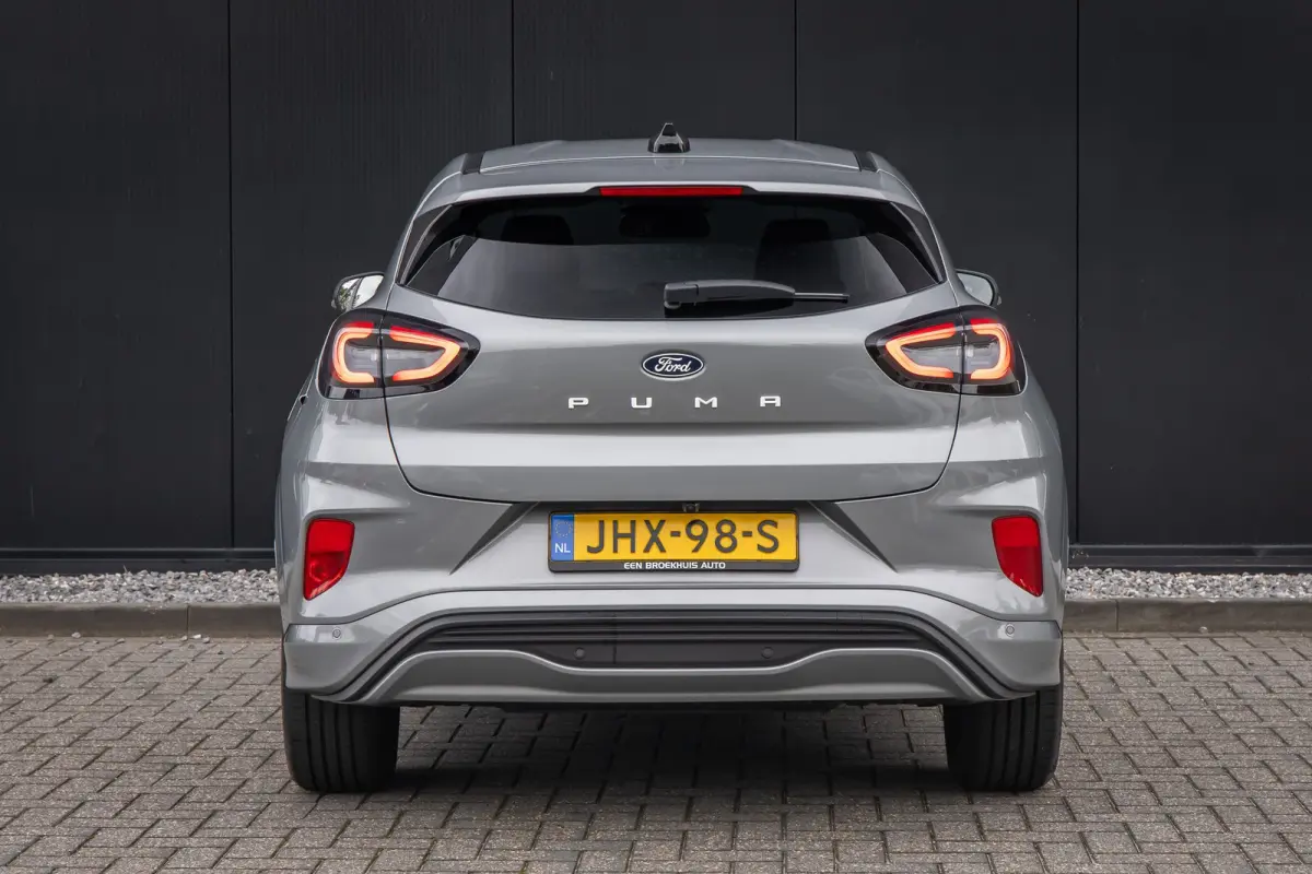 44 kWh | BTW Auto | Camera | Privacy-glass | Apple carplay / andriod auto | LED | Winter-pack