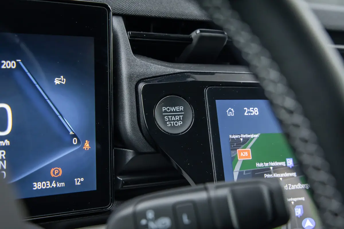 44 kWh | BTW Auto | Camera | Privacy-glass | Apple carplay / andriod auto | LED | Winter-pack