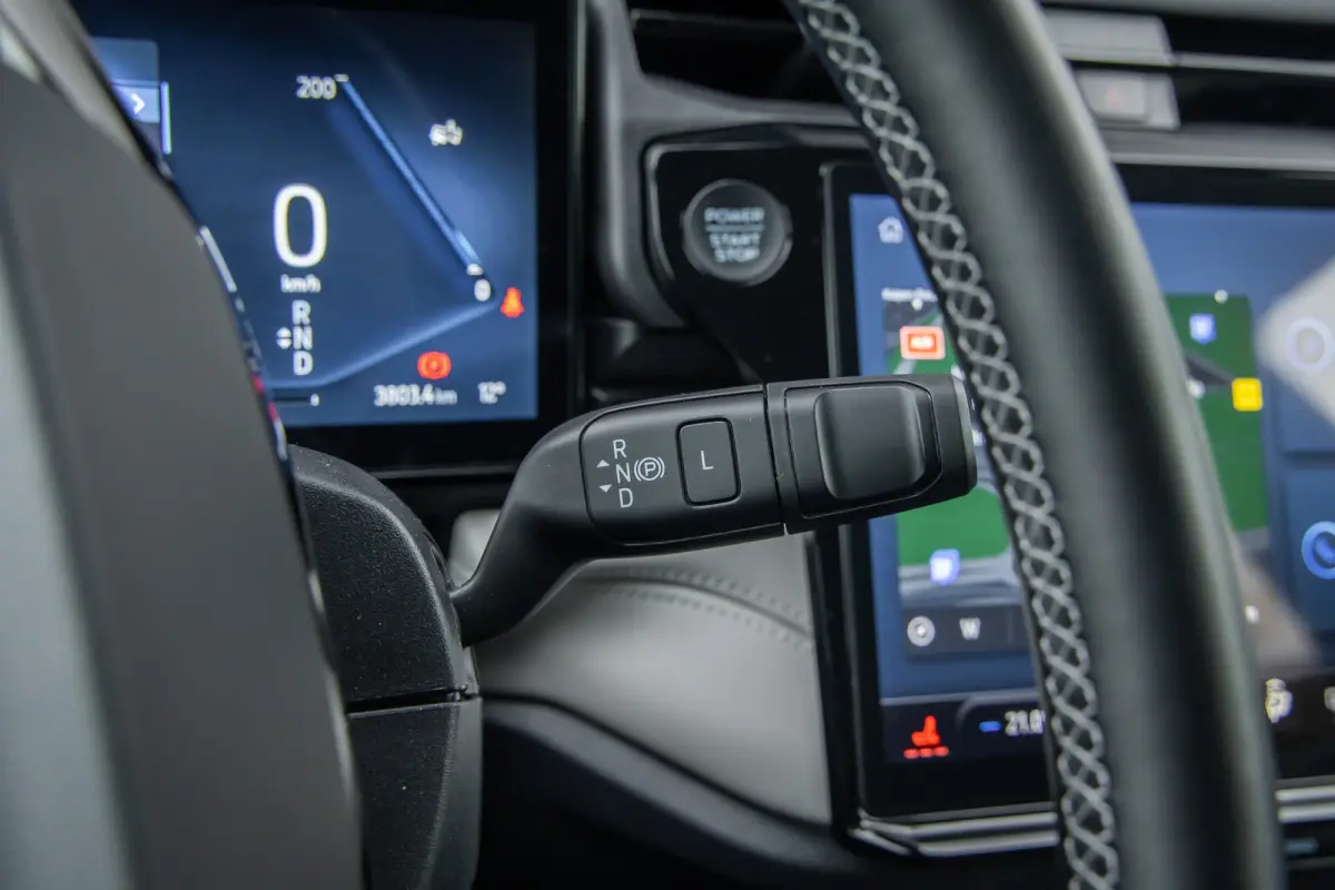 44 kWh | BTW Auto | Camera | Privacy-glass | Apple carplay / andriod auto | LED | Winter-pack