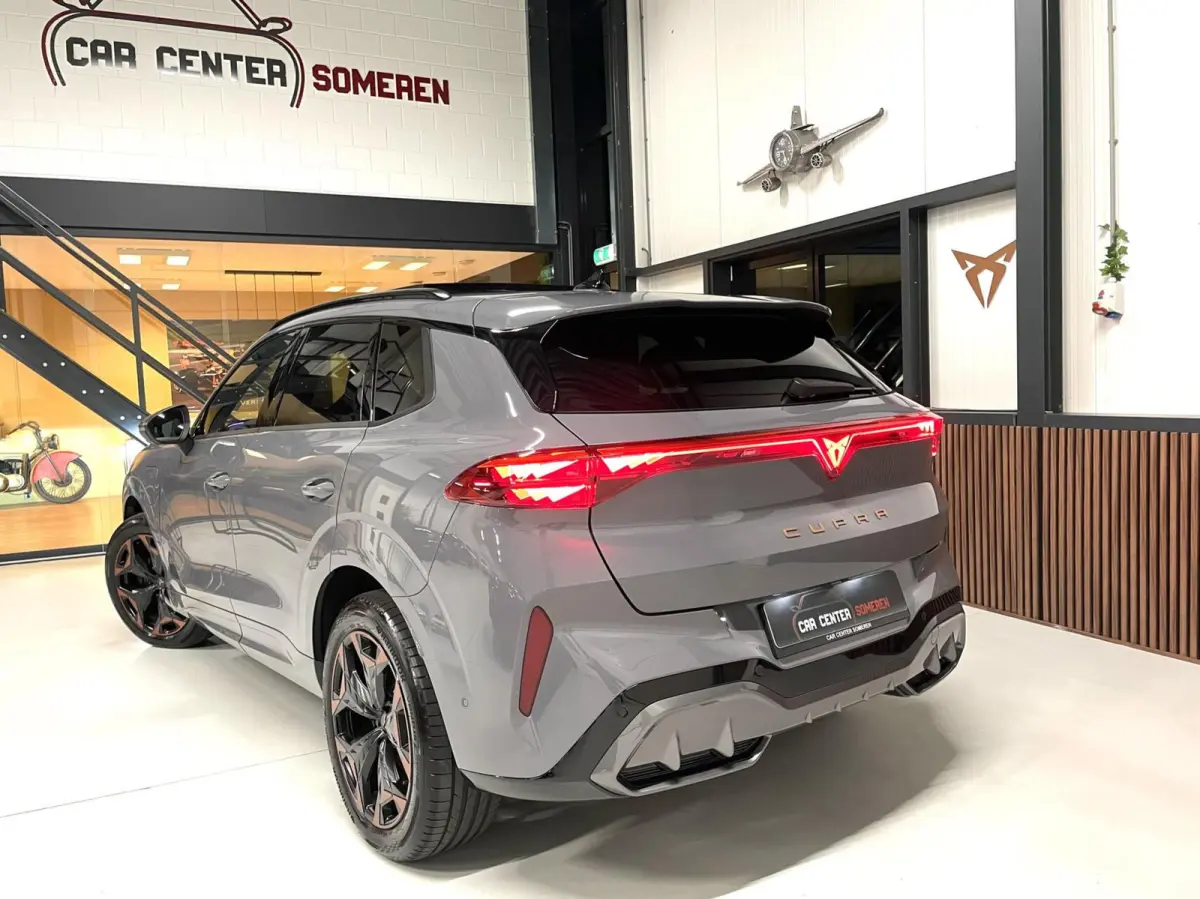 1.5 TSI e-Hybrid VZ 272 PK/ Pano/ HuD/ 360 Cam/ Sennheiser/ Keyless