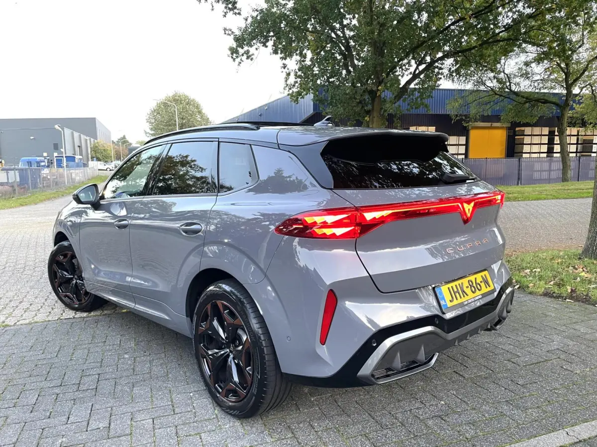 1.5 TSI e-Hybrid VZ 272 PK/ Pano/ HuD/ 360 Cam/ Sennheiser/ Keyless