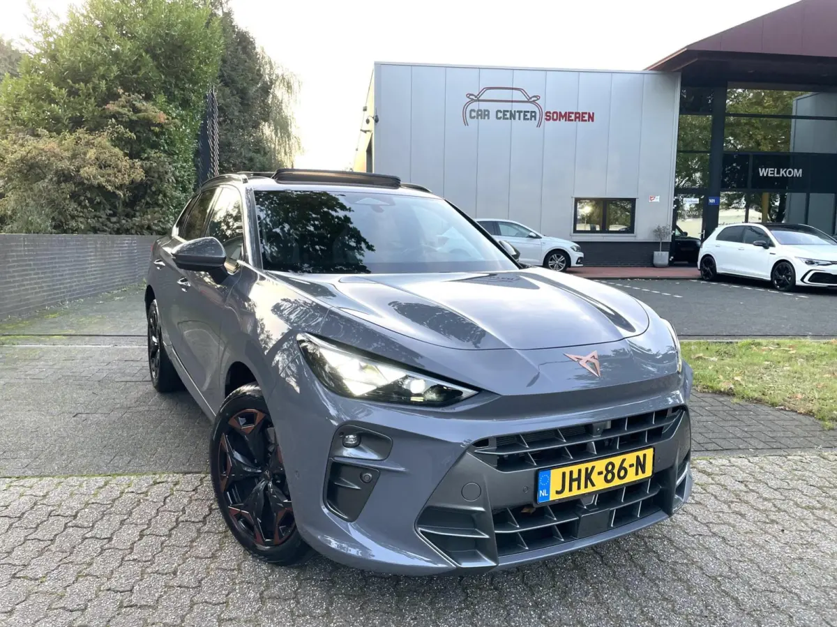 1.5 TSI e-Hybrid VZ 272 PK/ Pano/ HuD/ 360 Cam/ Sennheiser/ Keyless