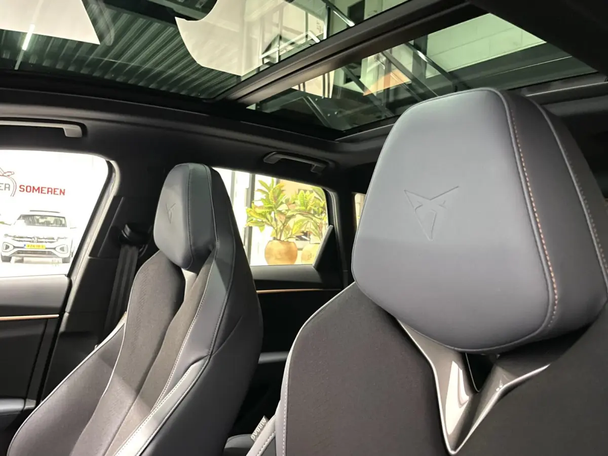 1.5 TSI e-Hybrid VZ 272 PK/ Pano/ HuD/ 360 Cam/ Sennheiser/ Keyless