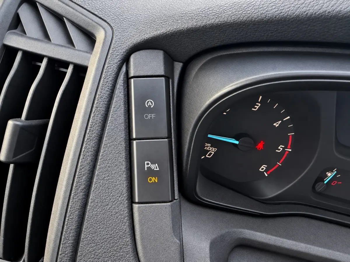 350 2.2 TDCI L3H2 | L+R Schuifdeuren | Camera | Navigatie | Elek stoel | Trekhaak | Cruise control | Airco | Nieuwe APK