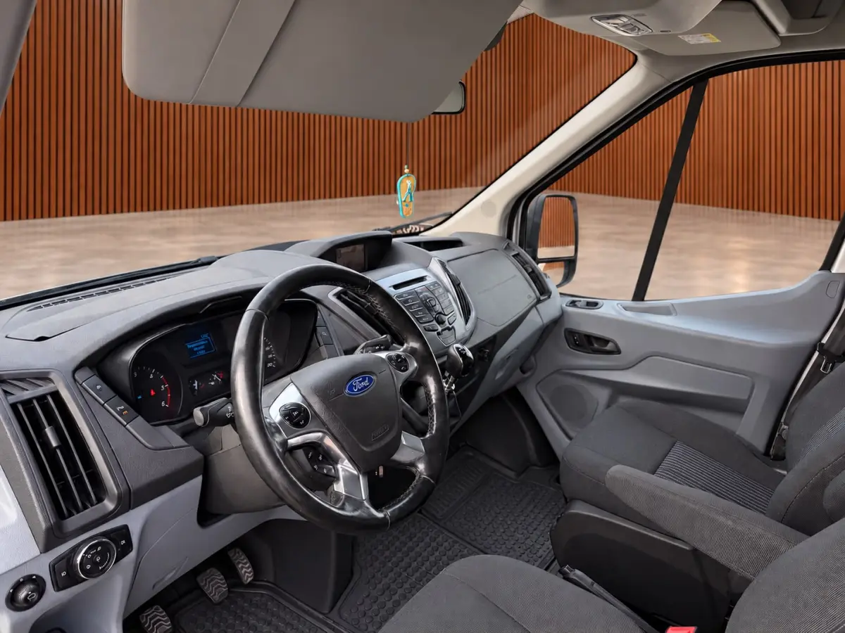 350 2.2 TDCI L3H2 | L+R Schuifdeuren | Camera | Navigatie | Elek stoel | Trekhaak | Cruise control | Airco | Nieuwe APK