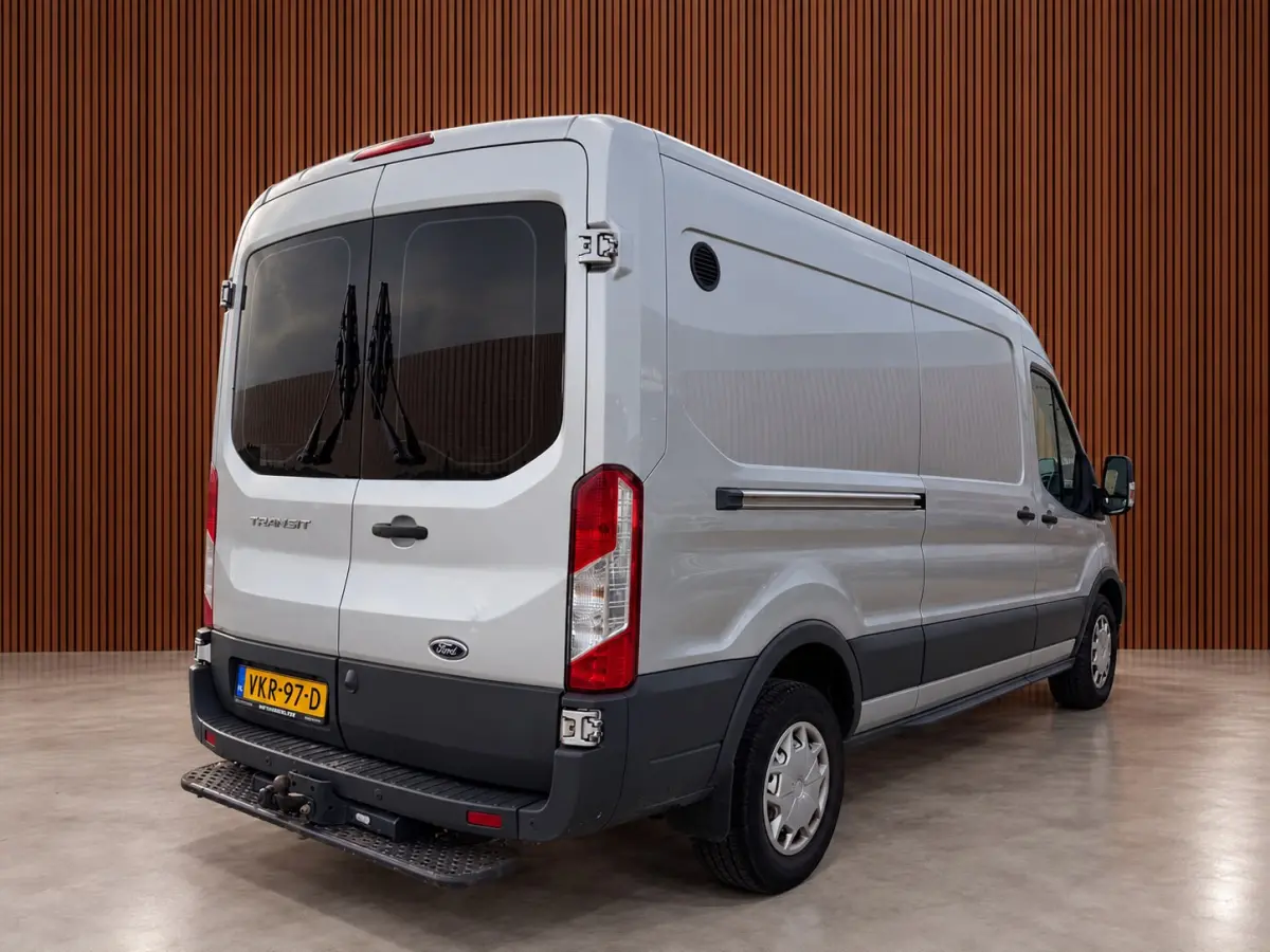 350 2.2 TDCI L3H2 | L+R Schuifdeuren | Camera | Navigatie | Elek stoel | Trekhaak | Cruise control | Airco | Nieuwe APK
