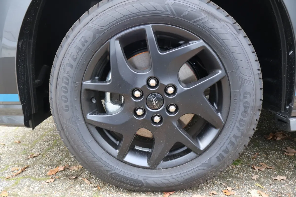 340 L2H1 Sport 71kWh | 286pk | 4WD