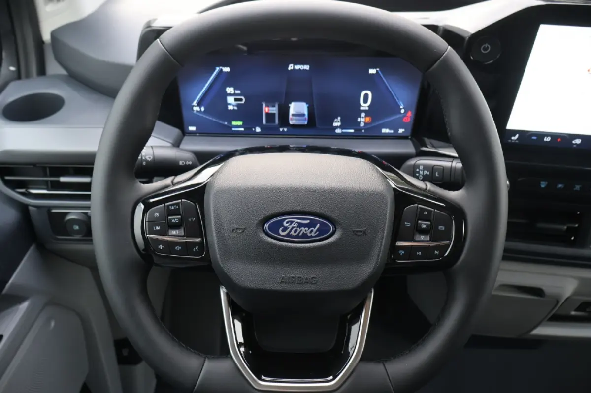 340 L2H1 Sport 71kWh | 286pk | 4WD