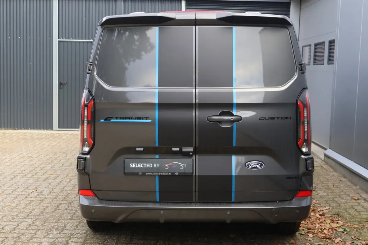 340 L2H1 Sport 71kWh | 286pk | 4WD