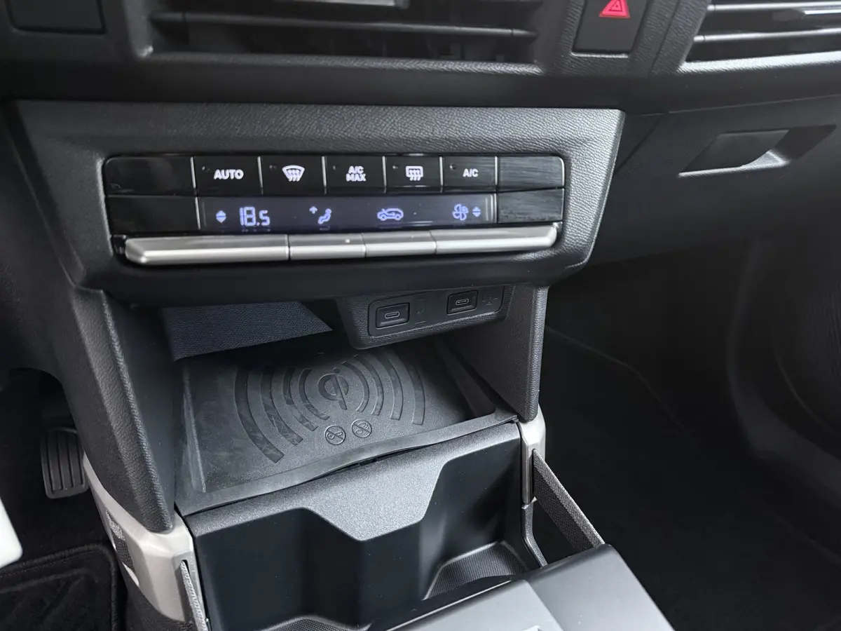 GS 44 kWh | Airco (automatisch) | Apple Carplay/Android Auto|telefoonintegratie premium | Cruise control