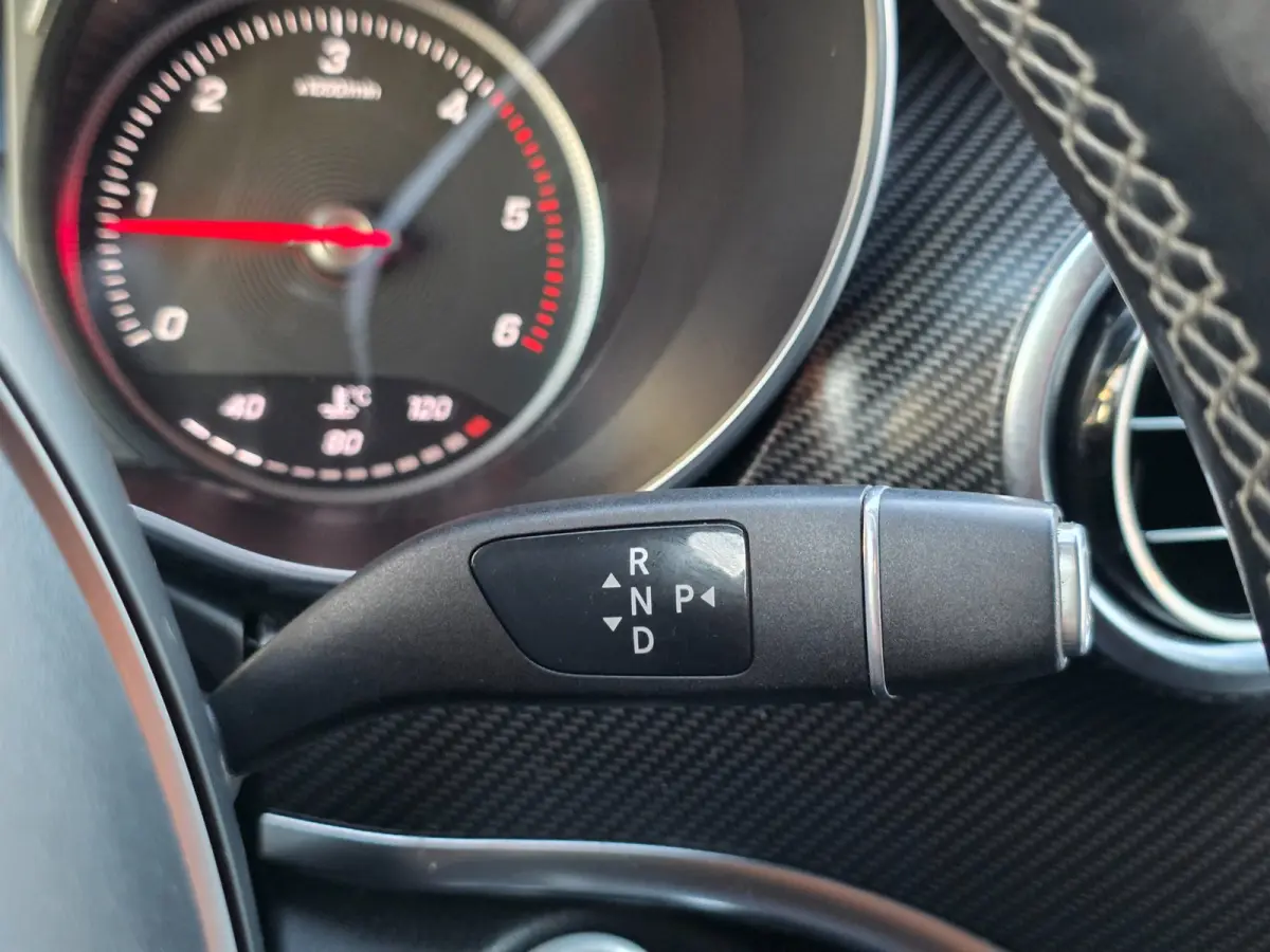 200d | DC | BURMESTER | CAMERA | LEDER