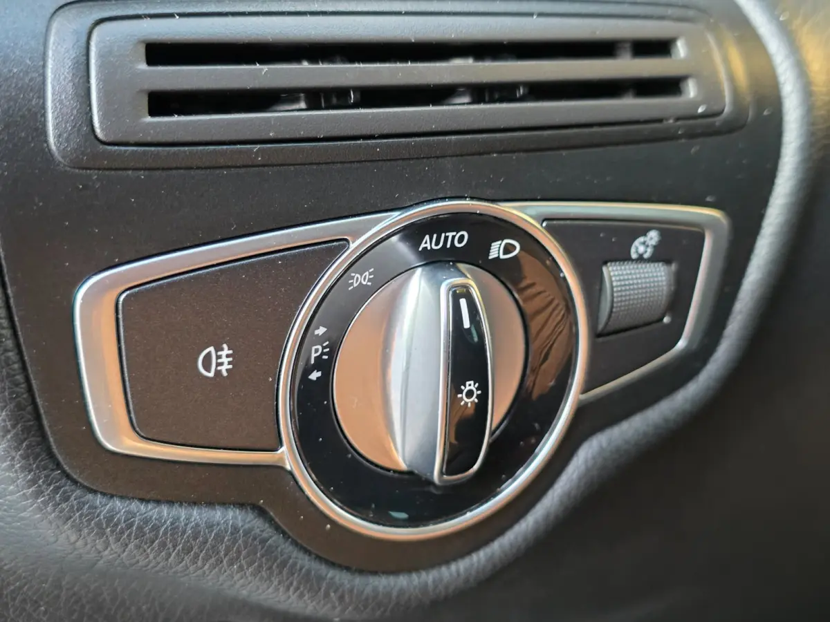 200d | DC | BURMESTER | CAMERA | LEDER