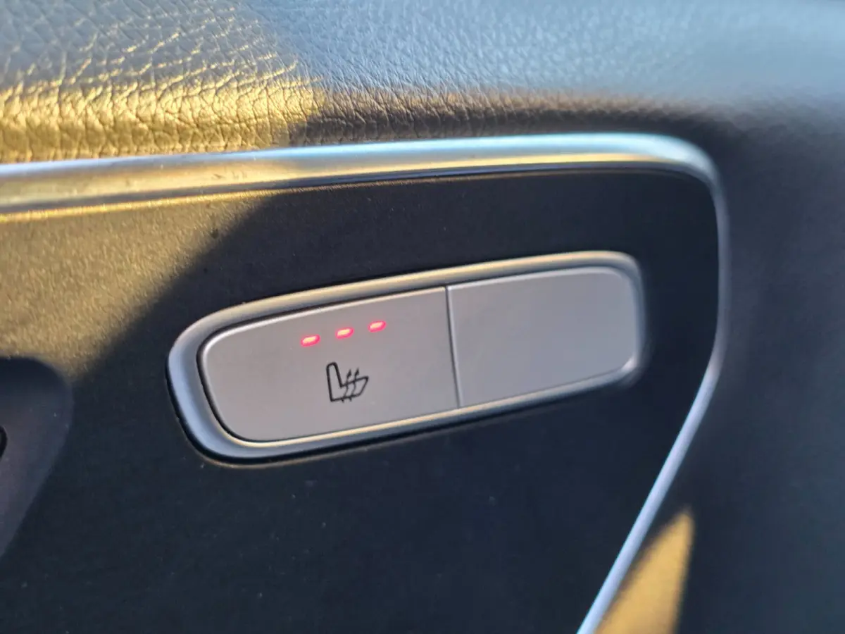 200d | DC | BURMESTER | CAMERA | LEDER