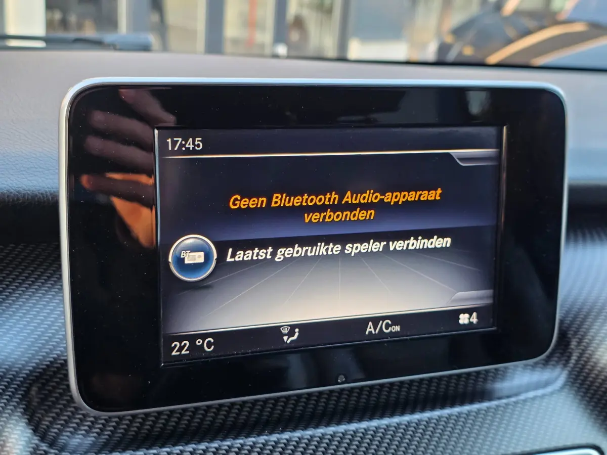 200d | DC | BURMESTER | CAMERA | LEDER