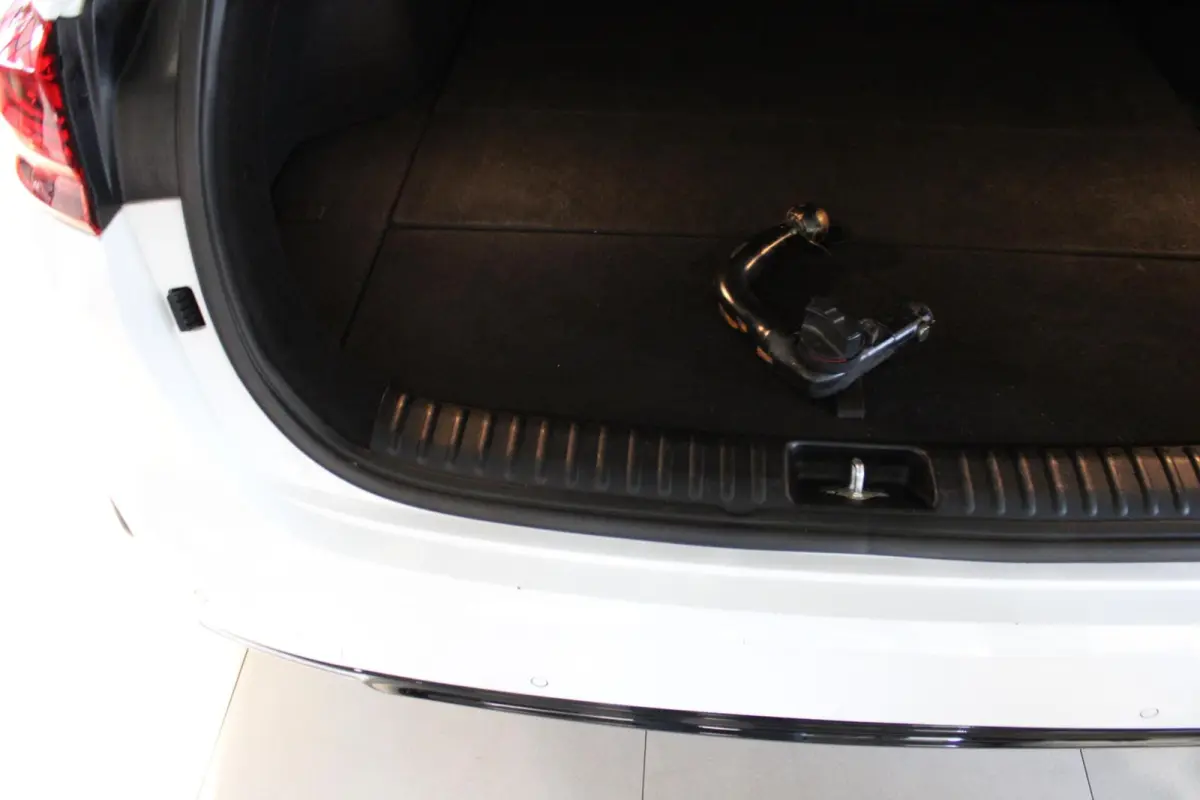 1.0 T-GDi 120 PK GT-Line, Panoramadak, Trekhaak, Cruise, Clima, Stoel-stuurverwarming, Donker glas, Navi, App connect