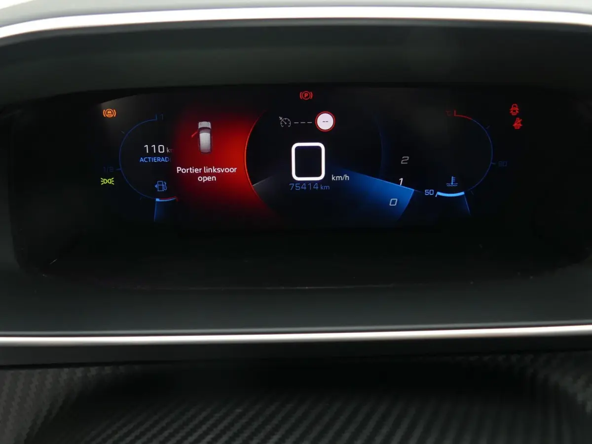 1.2 ALLURE 100PK I-COCKPIT TREKHAAK/CLIMATE/KEYLESS/CRUISE