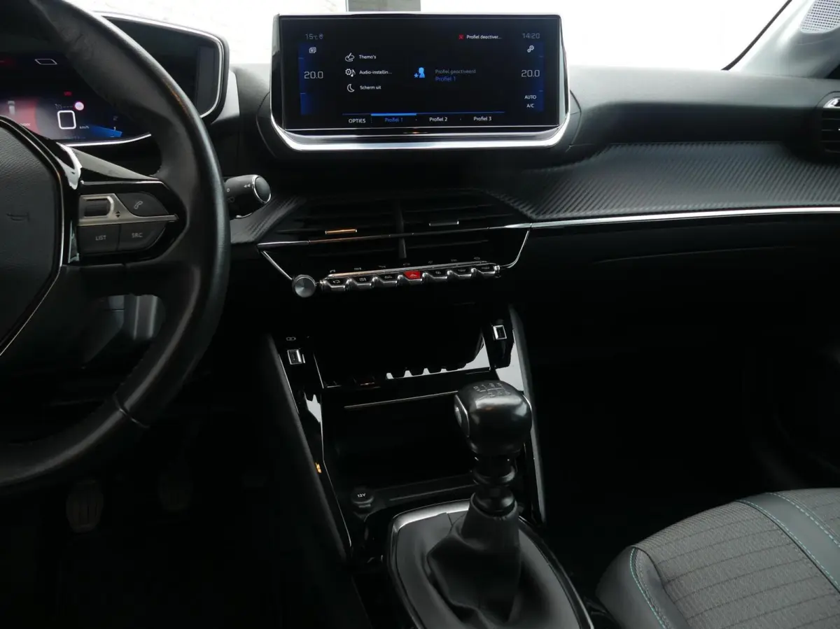 1.2 ALLURE 100PK I-COCKPIT TREKHAAK/CLIMATE/KEYLESS/CRUISE