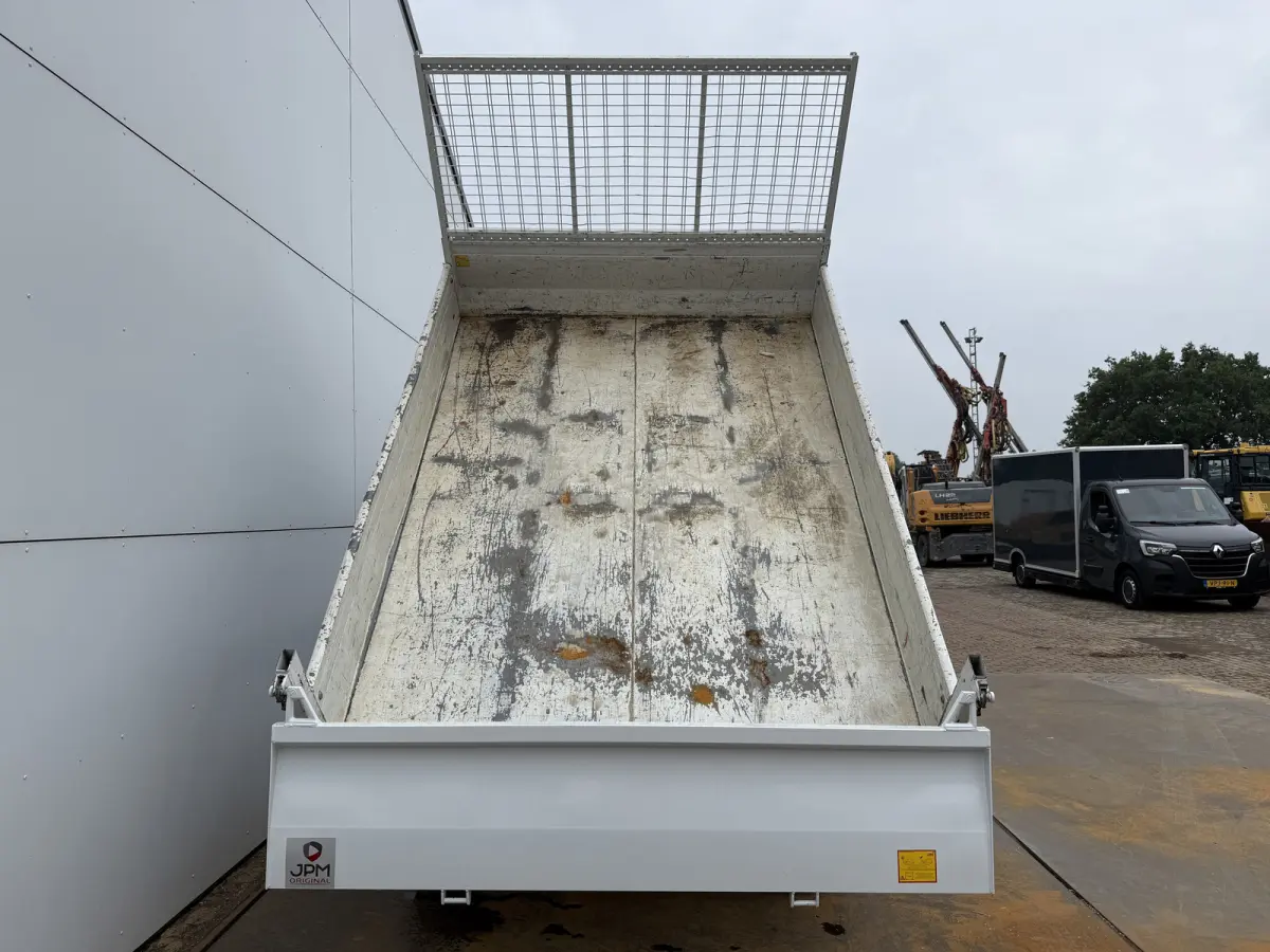 35C16 3.0 Kipper Dubbellucht L4 Airco Cruise Control 3.5T Trekhaak Lederen bekleding Benne Tipper