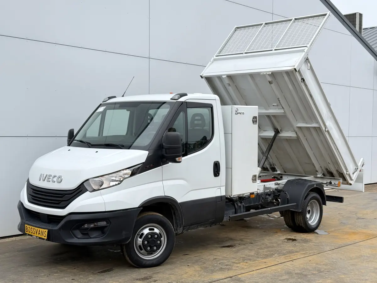 35C16 3.0 Kipper Dubbellucht L4 Airco Cruise Control 3.5T Trekhaak Lederen bekleding Benne Tipper