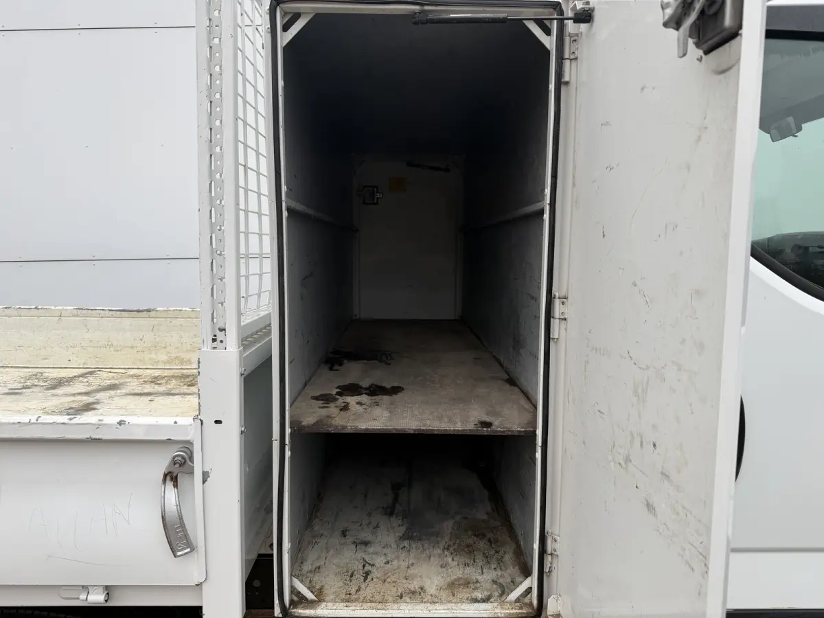 35C16 3.0 Kipper Dubbellucht L4 Airco Cruise Control 3.5T Trekhaak Lederen bekleding Benne Tipper