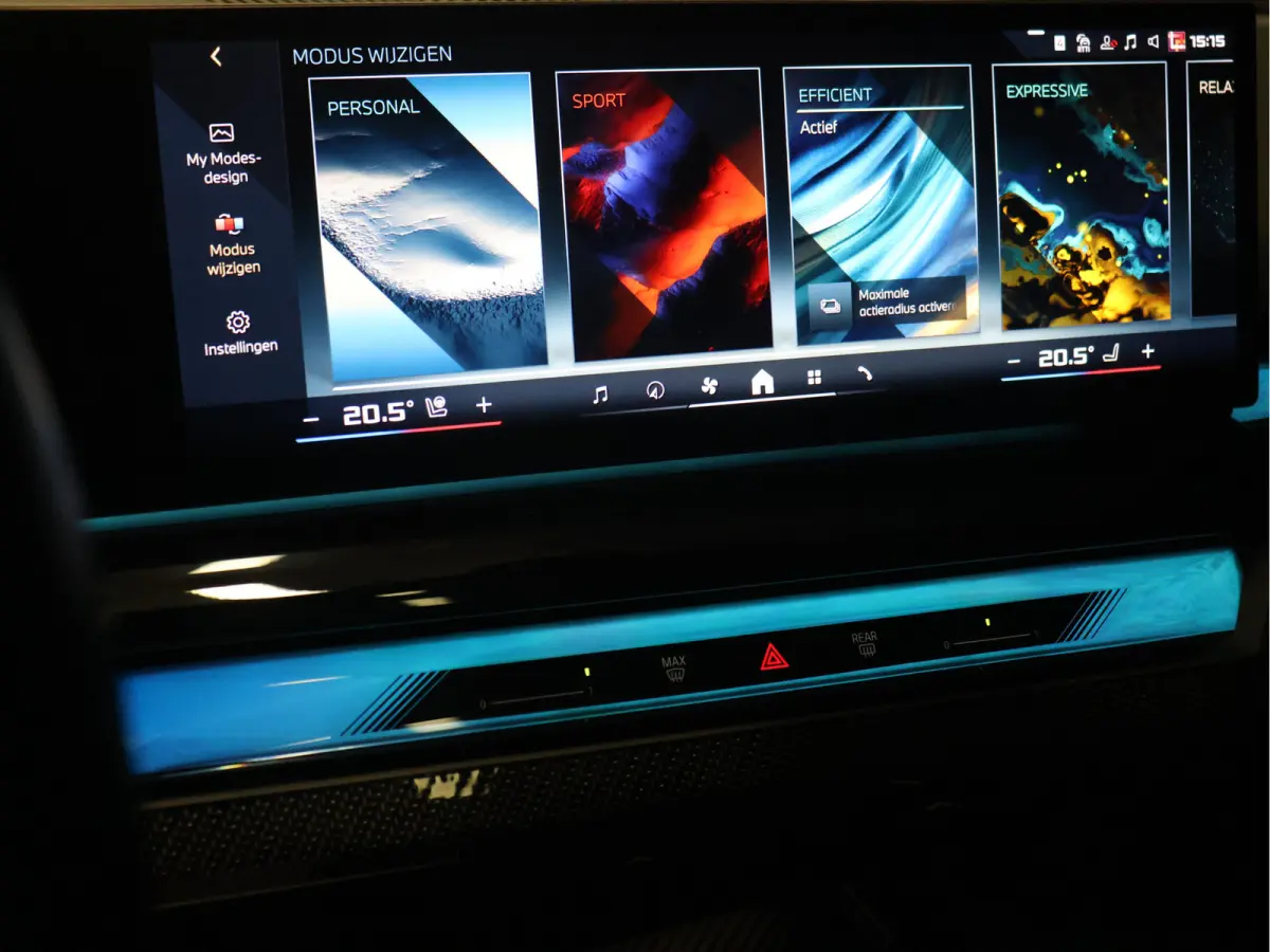M60 xDrive 84 kWh M Sport Pro [PANORAMADAK, CARBON EXTERIEURPAKKET, M SPORT PAKKET, TREKHAAK, APPLE CARPLAY, ANDROID, BOWERS & WILKINS, CRUISE CONTROL, SFEERVERLICHTING, 360 CAMERA V+A, STOE