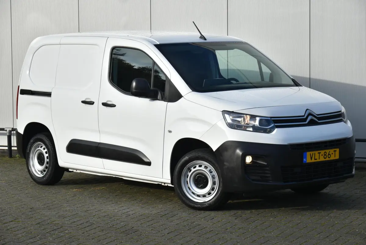 1.5 BlueHDI Airco Navi 3 Sits Euro 6 Apple
