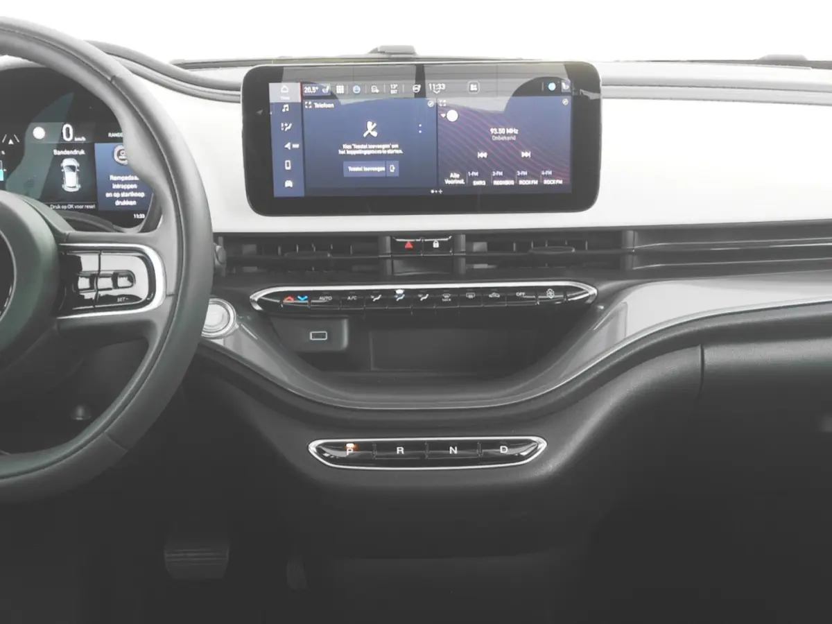 Urban Plus 24 kWh | CAMERA | CARPLAY | Stoelverwarming | PDC | NAVI | SOH: 94,5% | !