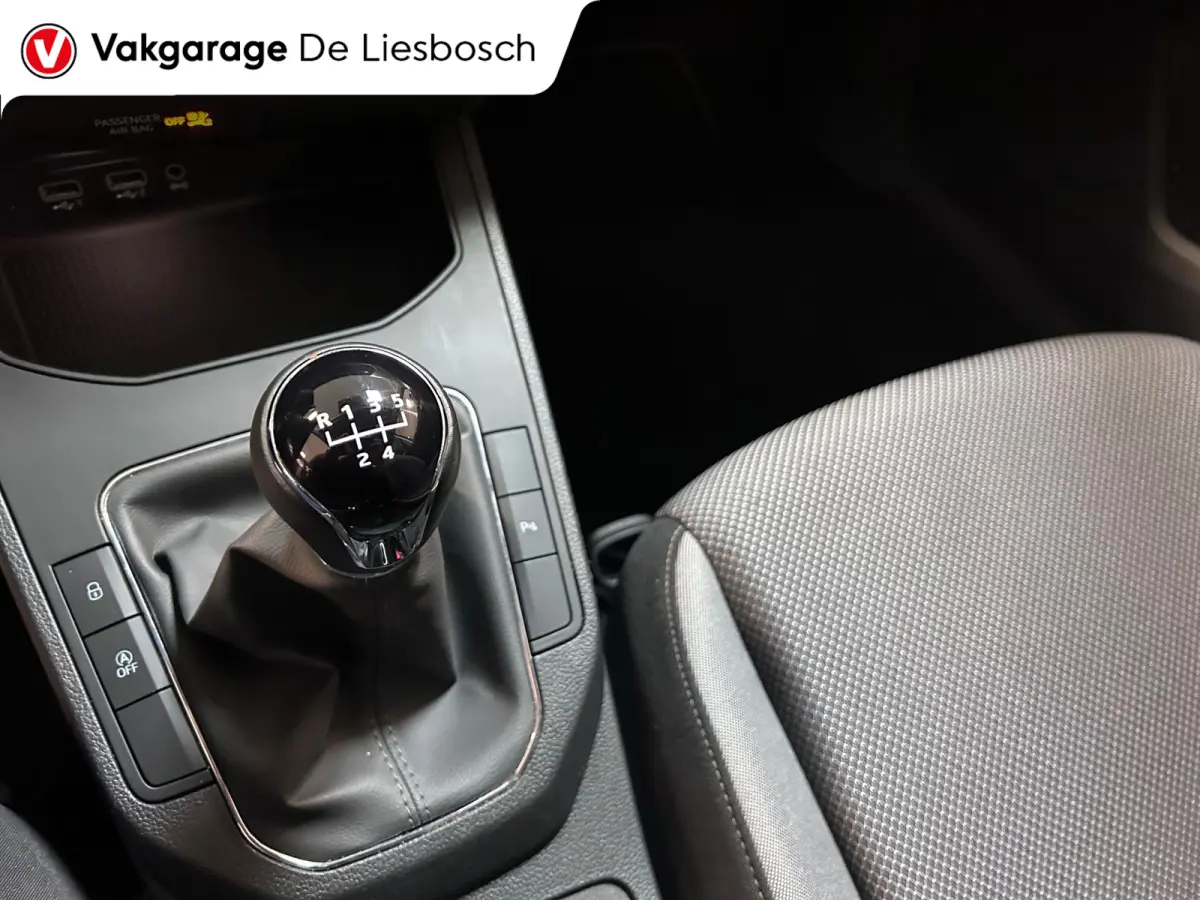 1.0 TSI Style Business Intense navigatie camera pdc Allseason banden