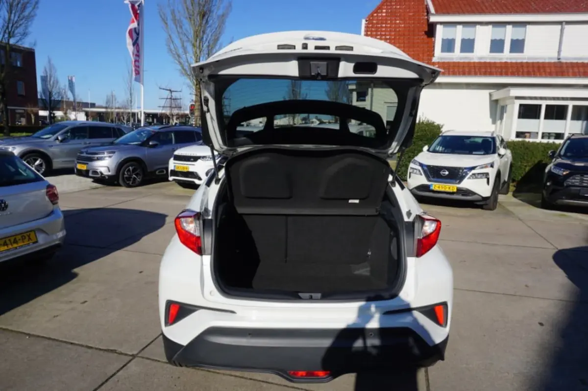 1.8 Hybrid First Edition