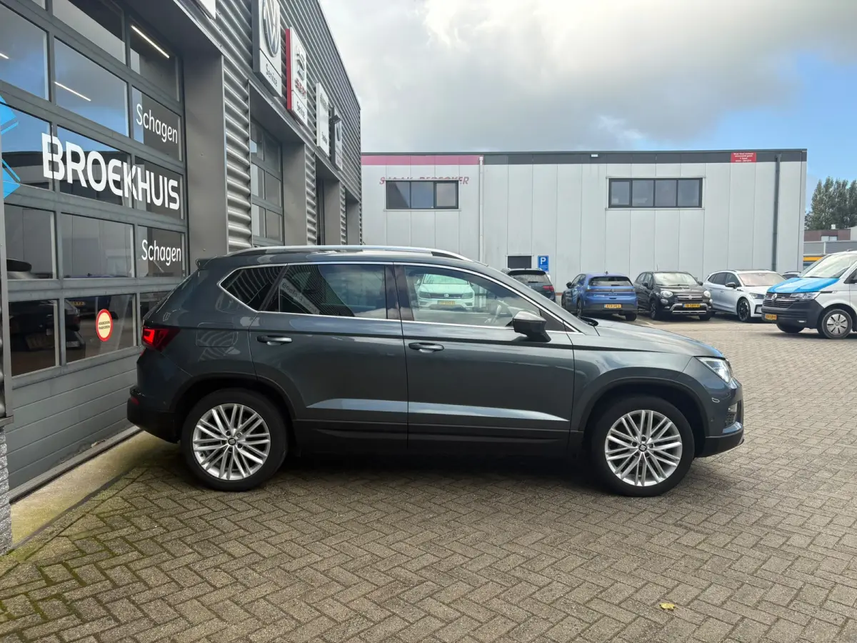 1.5 TSI 150 pk Xcellence Business Intense 7-DSG | Wegklapbare trekhaak | Apple Carplay | Cruise control adaptief |