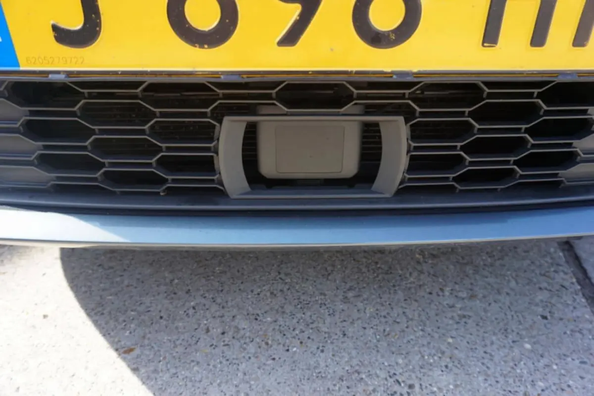 1.0 TSI Sport Business