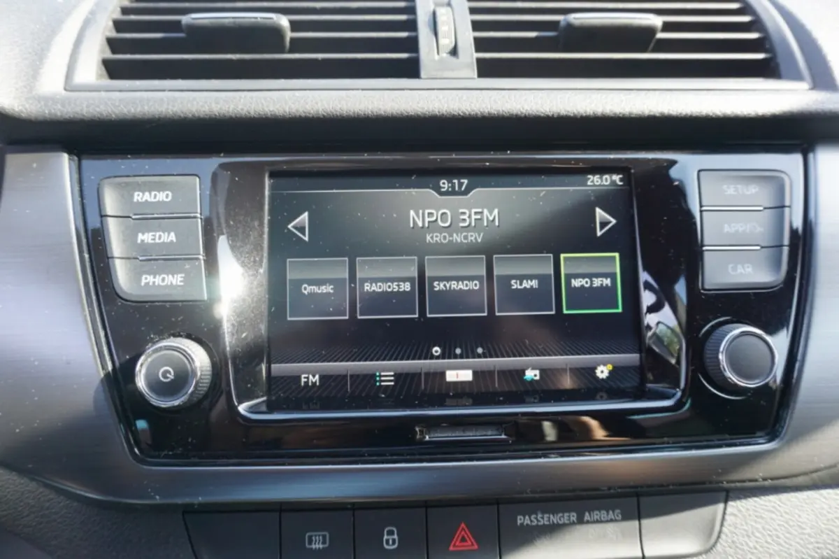 1.0 TSI Sport Business