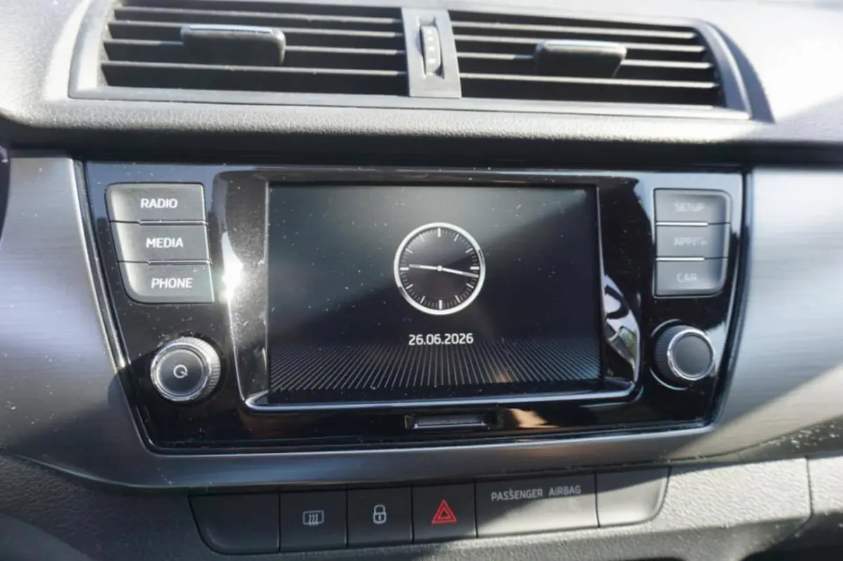 1.0 TSI Sport Business