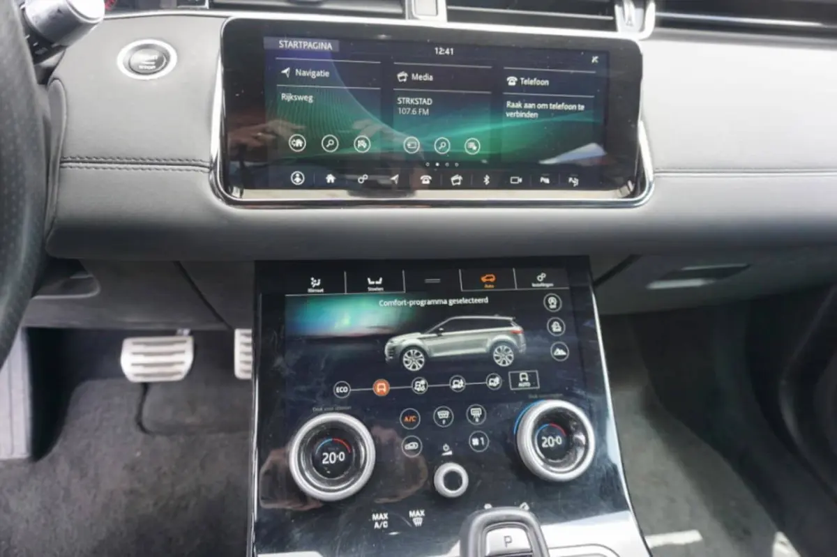 2.0 P250 AWD SE