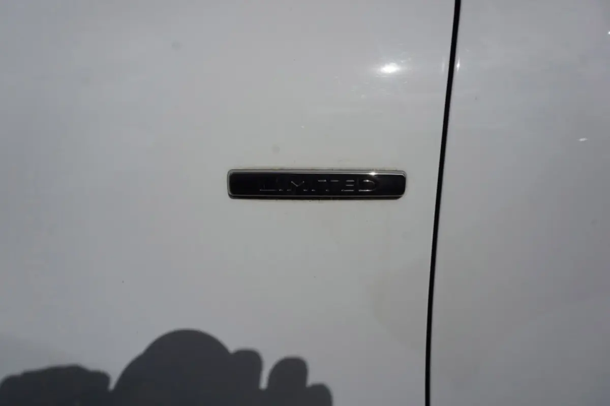 0.9 TCe Limited