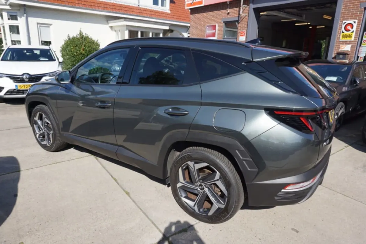 1.6 T-GDI PHEV Comfort 4WD