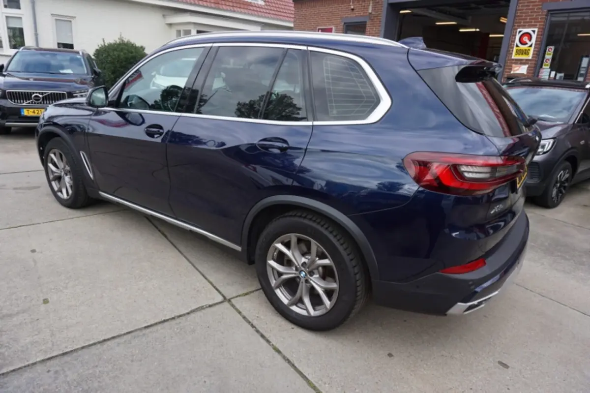 XDrive45e High Executive