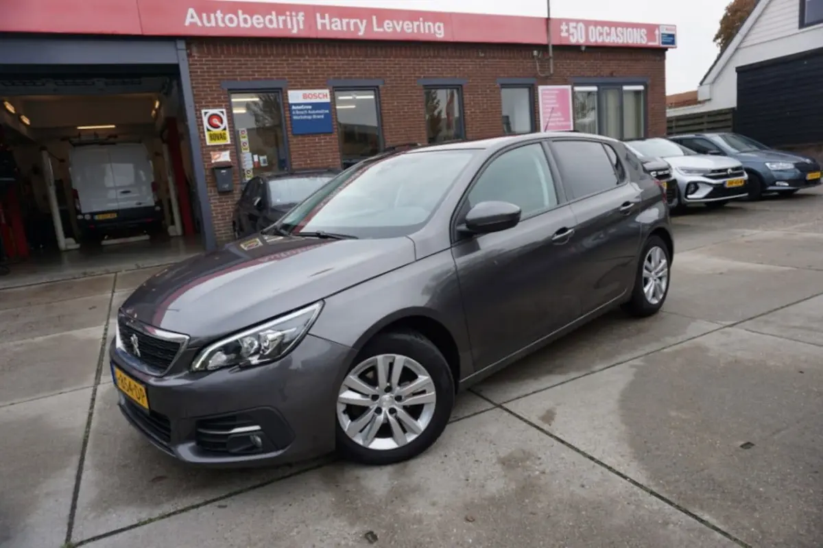 1.2 PureTech Blue Lease Executive Avantage